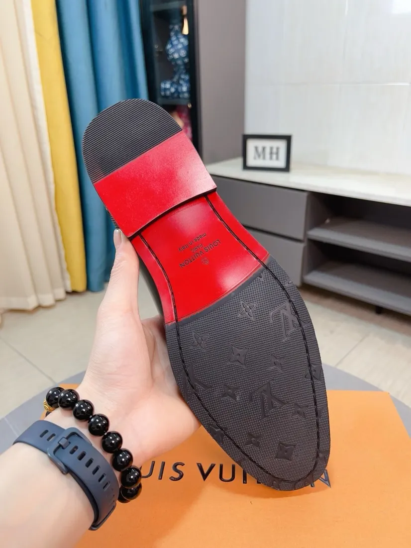 Men's men's shoes 💰520🌸🌸【LV Louis Vuitton】~ New product 🆕High-end original men's 🚹Business casual leather shoes, made of original cowhide open-edge bead fabric➕comfortable and soft cowhide lining➕cowhide insole, original LOGO rubber non-slip outsole. Code number: 38-44